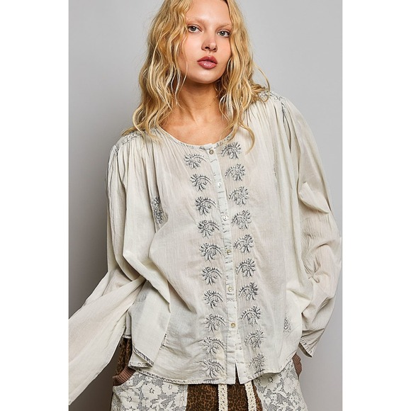 POL Tops - POL Embroidered Button Front Woven Shirt - Large